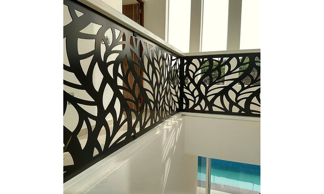 Barandales y vallas en corte láser que combinan seguridad y funcionalidad